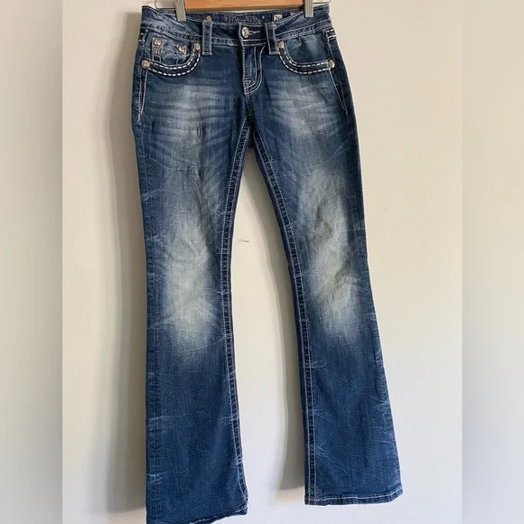 Miss Me Woman’s Boot cut Jeans 26 women Pants - Picture 2 of 7